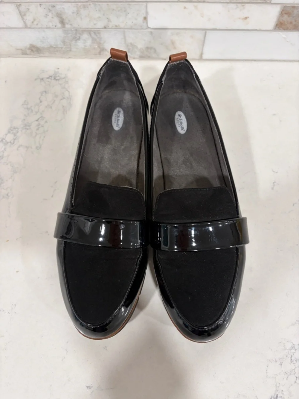Dr. Scholl's Black Patent Leather and Suede Slip-On Loafer with Tan Trim Sz 9